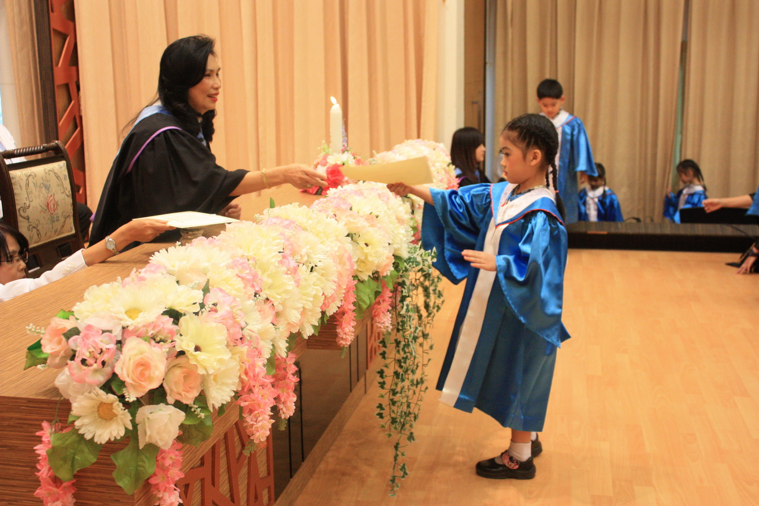 2015-02-28_kindergarten3_Graduation_039